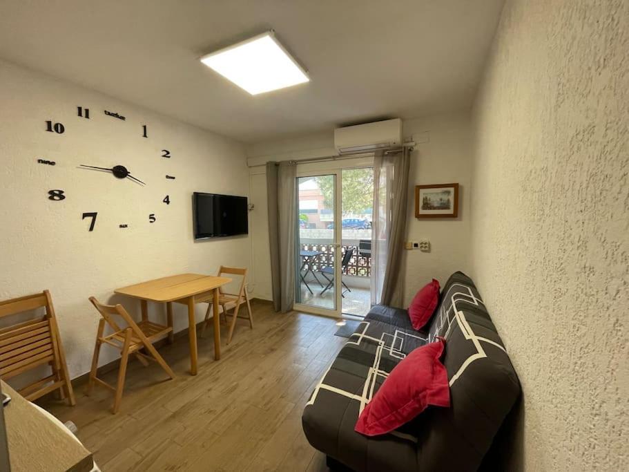 Appartement Situe A 100 M De La Plage Empuriabrava Εξωτερικό φωτογραφία